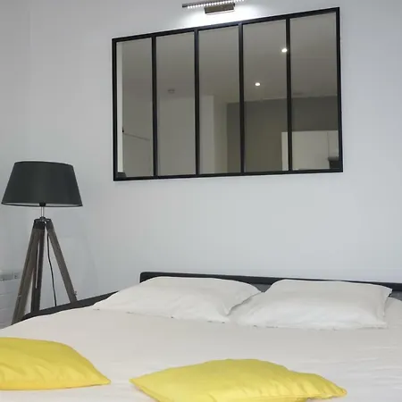 Clermont-ferrand-city-room Apartman